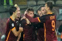 صعود رم به نیمه‌نهایی با گل دقیقه ۹۵ توتی
