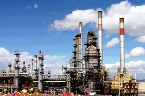 پالایشگاه کرمانشاه به ۱۰ درصد قیمت واقعی واگذار شده است