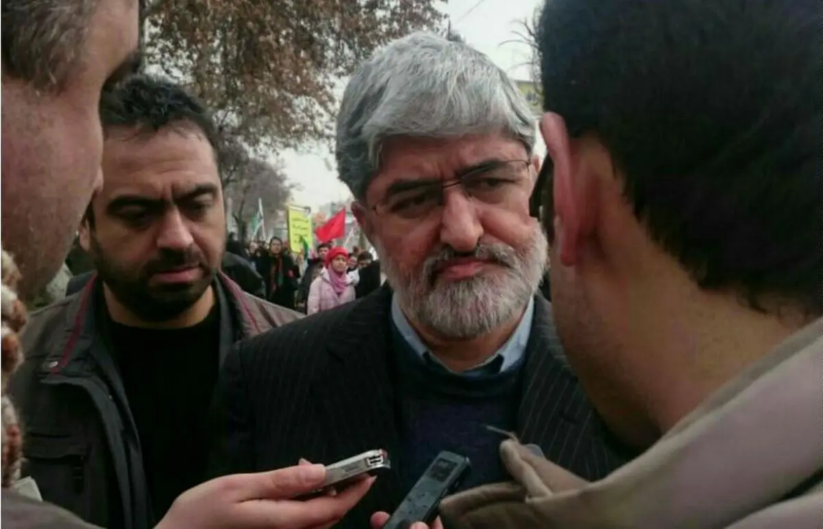 در برابر دشمن باید همبستگی ملی داشت