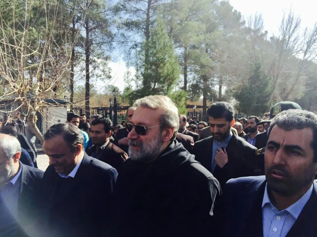 حضور رئیس مجلس در راهپیمایی ۲۲ بهمن شهر کرمان