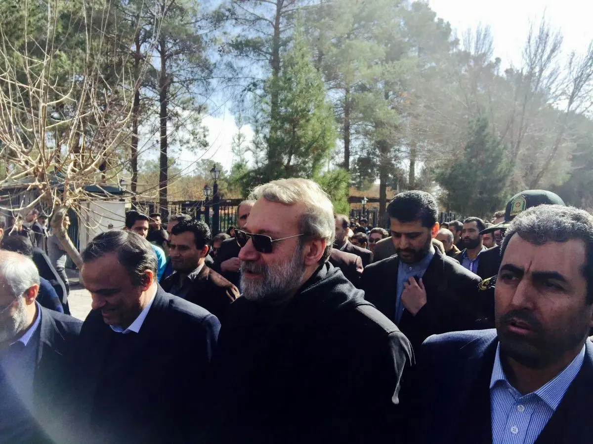 حضور رئیس مجلس در راهپیمایی ۲۲ بهمن شهر کرمان