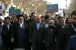 قالیباف در راهپیمایی ۲۲ بهمن حضور یافت + عکس