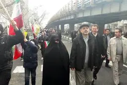 حضور فرمانده سابق سپاه قدس در راهپیمایی ۲۲ بهمن + عکس