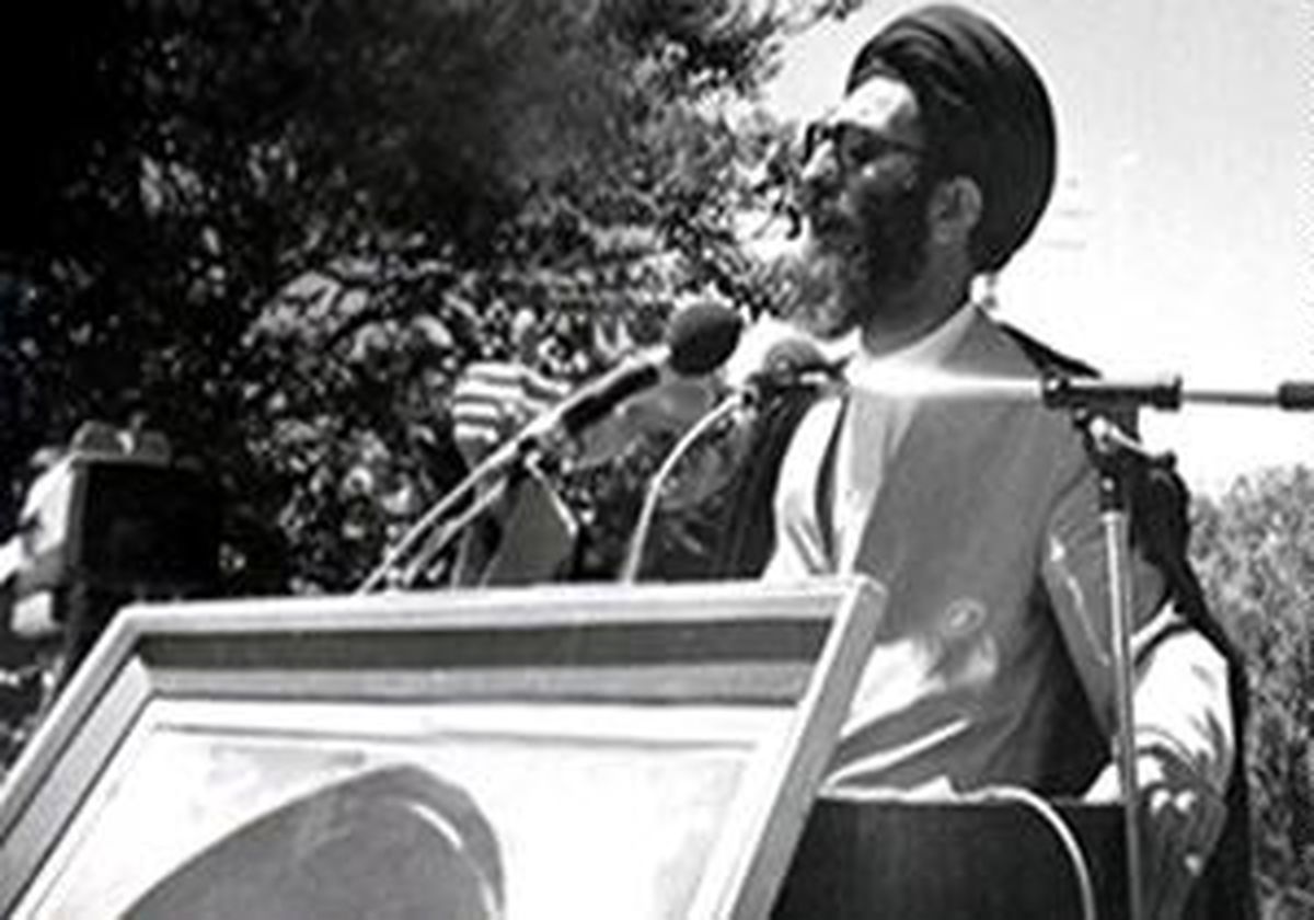 وقتی سخنران ۲۲ بهمن، رهبر انقلاب بود