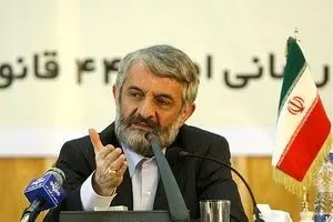 دولت به خاطر عدم سرعت در اجرای اقتصاد مقاومتی تذکر گرفت/ در حوزه خودرو سازمان گسترش هیچ حقی برای سرمایه‌گذاری ندارد اما با رنو قرارداد بسته!