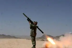 رونمایی از ۵ دستاورد رزمی دفاعی وزارت دفاع/ جدیدترین دوش‌ پرتاب ایرانی رونمایی شد+تصاویر