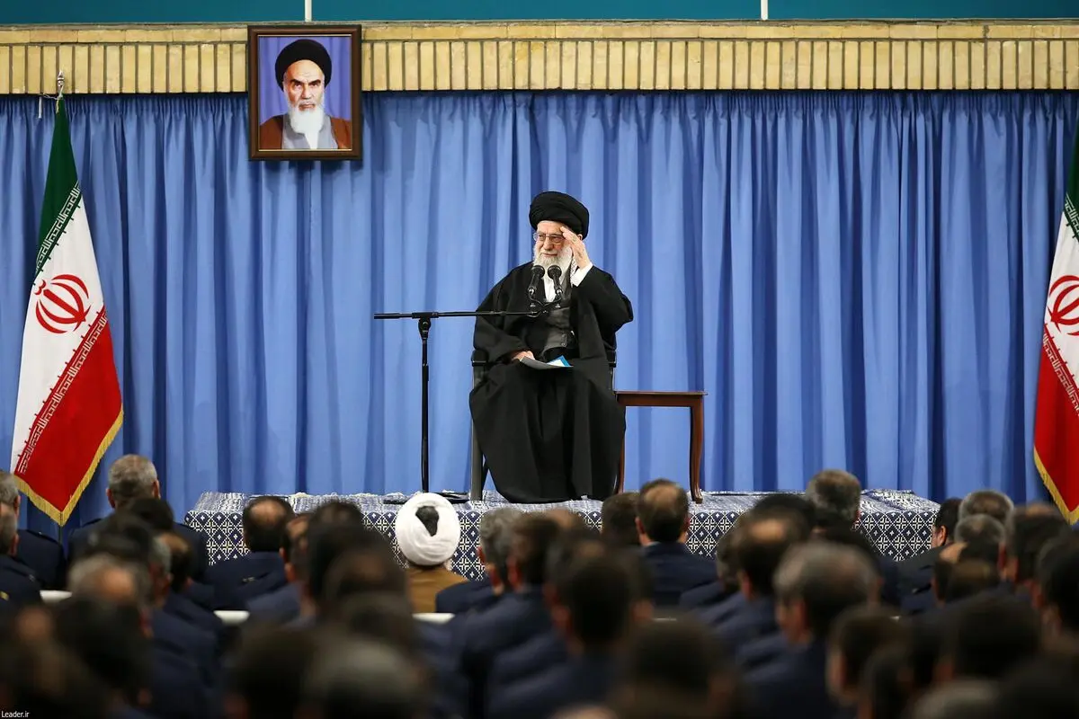 ما از این آقای تازه‌آمده متشکریم چراکه چهره واقعی آمریکا را نشان داد