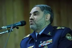 آماده برگزاری رزمایش‌های مرکب و انعقاد تفاهم‌نامه با سایر کشورها هستیم