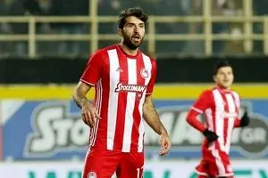 تداوم صدرنشینی المپیاکوس در حضور ۸ دقیقه‌ای انصاری‌فرد