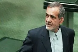 پزشکیان: حضور حماسی مردم در ۲۲بهمن مشت محکمی بر دهان رئیس‌جمهور آمریکا بود