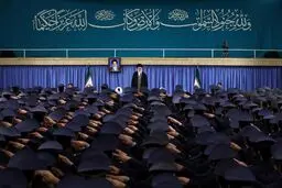 نماهنگ دیدار فرماندهان نیروی هوایی ارتش با رهبر انقلاب