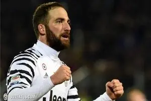 یکه‌تازی یوونتوس در صدر با غلبه بر کالیاری