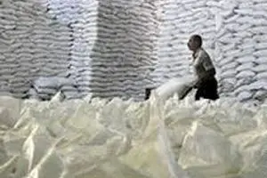 کارخانه قند کامیاب اصفهان تعطیل و توسط یک بانک مصادره شد/ ۳۵۰۰ کارگر صنعت قندو شکر بیکار شدند