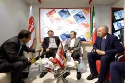 عملکرد افتضاح وزیر راه و شهرسازی در ۴ سال مدیریت: آمارهای رسمی را باور کنیم یا آمارهای آخوندی را!