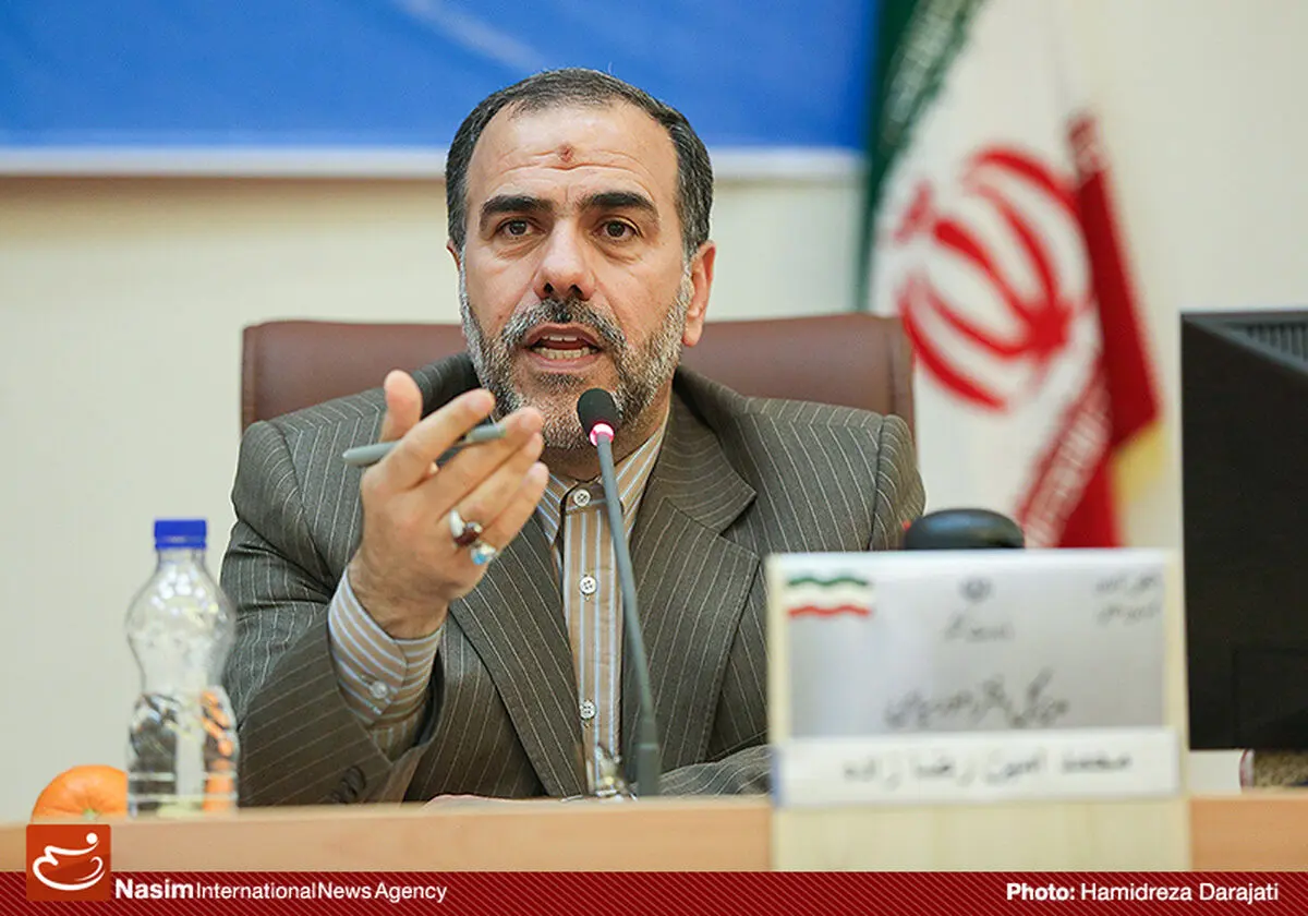 زمان مناسبی برای استیضاح آخوندی نیست/ وزیر راه خدمات بسیاری را در وزارتخانه انجام داده است