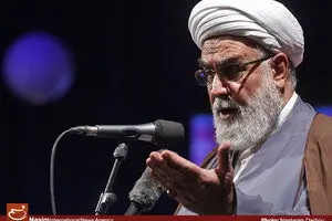 تهدیدهای آمریکا نشانه ناتوانی است