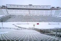 لغو دو دیدار لیگ برتری در تبریز و مشهد