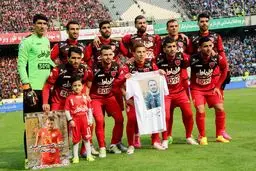کاروان پرسپولیس با ۴۰ نفر راهی عمان می‌شود