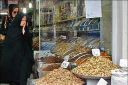 ۹۰ درصد بادام زمینی و ۶۰ درصد تخمه آفتابگردان بازار، وارداتی است