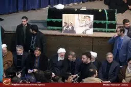 زیر بیرق سردرگمی