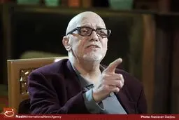 مطالعه تاثیر بسزایی در حرکت مردم در مسیر انقلاب داشت