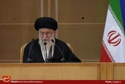 جهان به‌سمت مقابله با صهیونیست‌ها می‌رود/ مقاومت در اختلافات داخلی کشورها درگیر نشود