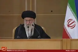 جهان به‌سمت مقابله با صهیونیست‌ها می‌رود/ مقاومت در اختلافات داخلی کشورها درگیر نشود