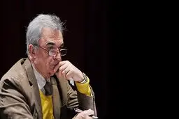 دولت روحانی برای تولیدکننده داخلی ارزش لازم را قائل نیست/ دولت یازدهم در مبارزه با قاچاق ضعیف عمل کرده