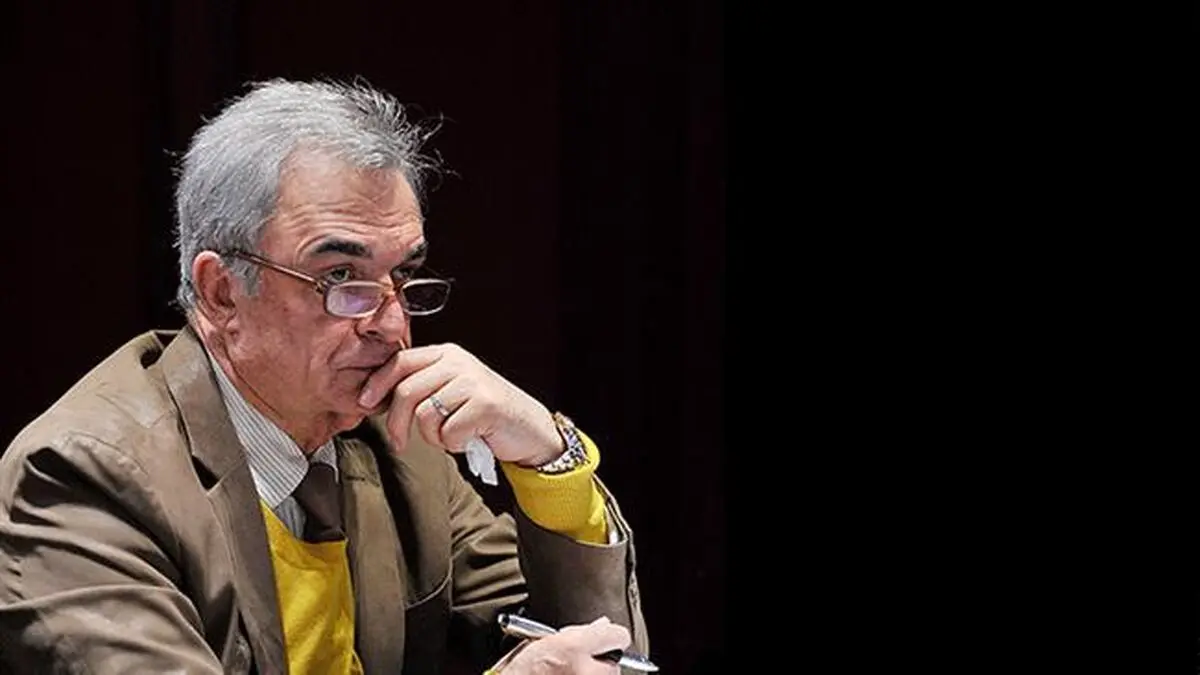 دولت روحانی برای تولیدکننده داخلی ارزش لازم را قائل نیست/ دولت یازدهم در مبارزه با قاچاق ضعیف عمل کرده