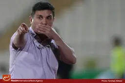 قلعه‌نویی: در بازی با پرسپولیس دست و پای ما را بستند و داخل استخر پر از آب انداختند