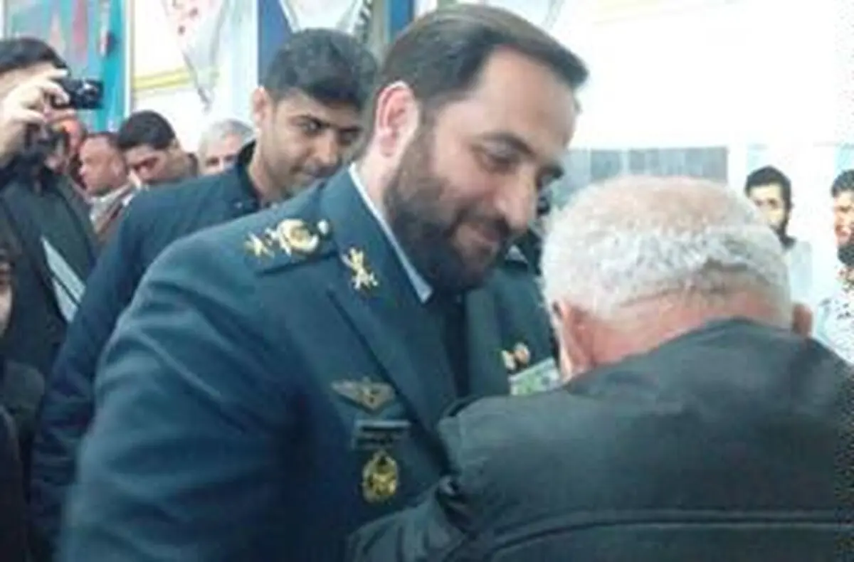 امیر اسماعیلی با خانواده شهدا در رشت دیدار کرد