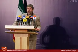 باید ترامپ را با مشکلاتش تنها بگذاریم و در نقض برجام پیش‌قدم نباشیم