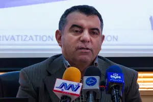 سود سهام عدالت که احمدی‌نژاد در سال ۸۸ توزیع کرد، غیرقانونی بود/ برای هر نفر ۵۳۰ هزار تومان آماده کردیم که تا قبل از انتخابات به آنها پرداخت کنیم