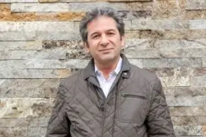 ابهام در میزان مشارکت ایران برای تولید قطعات پژو، به خاطر محرمانه ماندن قرارداد!/ برخی قطعه سازان بیش از یک سال از خودروساز طلب دارند