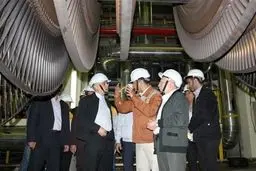 بازدید علی اکبر صالحی از نیروگاه بوشهر + عکس