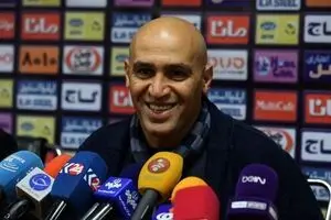 منصوریان: شکست برابر الاهلی ما را از خواب بیدار کرد/ نه ما میزبان هستیم و نه التعاون!