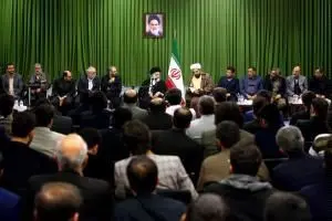 مجموعه اشعار قرائت شده توسط شعرای آیینی در دیدار با رهبر معظم انقلاب