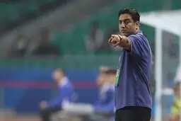 پیروانی به کره جنوبی می‌رود