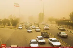 دولت اگر  نمی‌تواند مشکل ریزگردها را رفع کند، شفاف به مردم اعلام کند