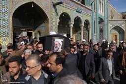 پیکر حجت‌الاسلام قرهی در قم تشییع شد + تصاویر