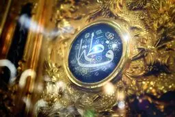 عمری‌ست دخیلم به ضریحی که نداری