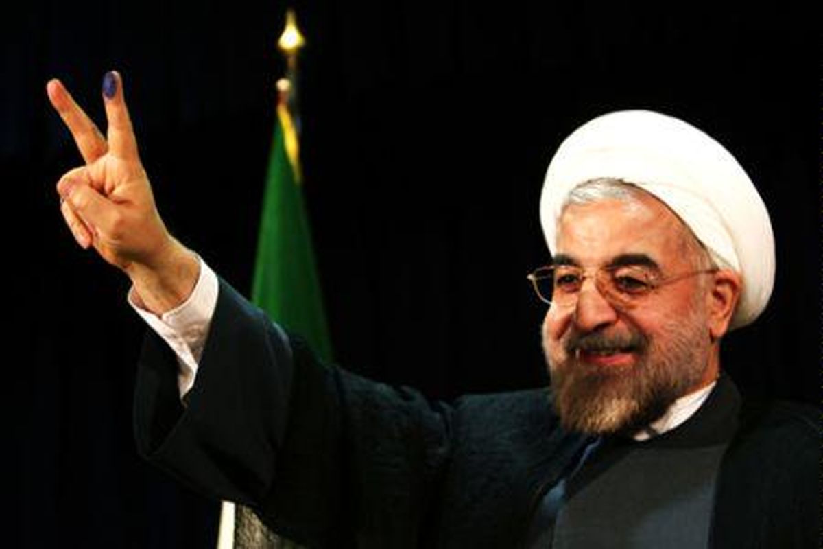 شانس بالای شکست روحانی در مرحله اول انتخابات ۹۶ / ضرورت حضور اصولگرایان فقط با یک نامزد انتخاباتی