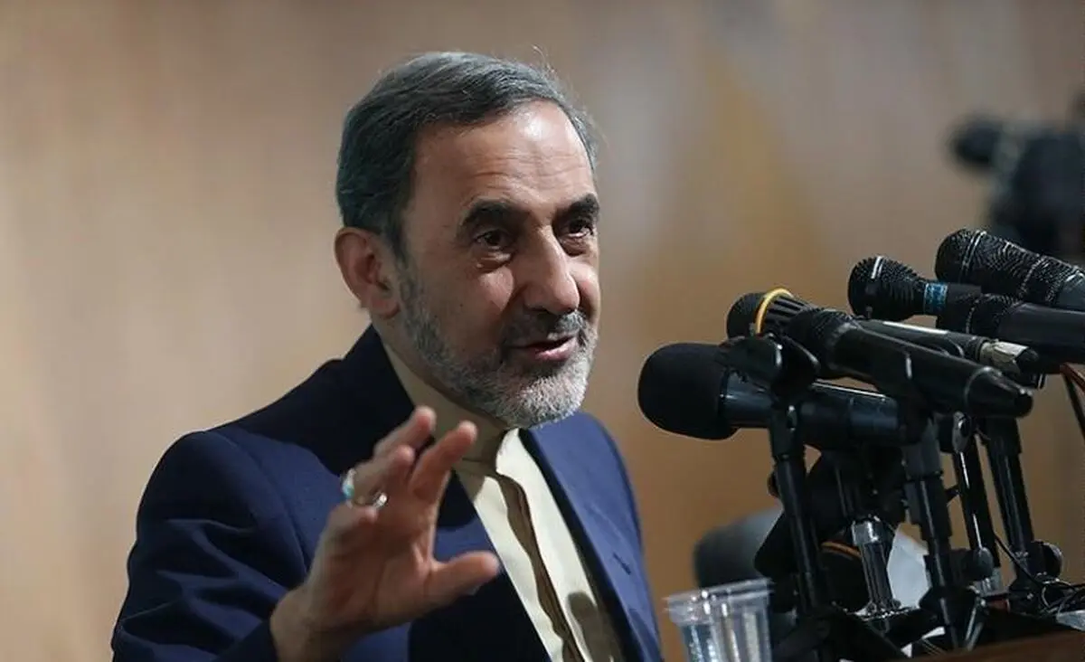 دانشگاه آزاد "ملک شخصی" کسی نیست؛ بلکه متعلق به نظام است/ نخبگان را بورس می‌کنیم