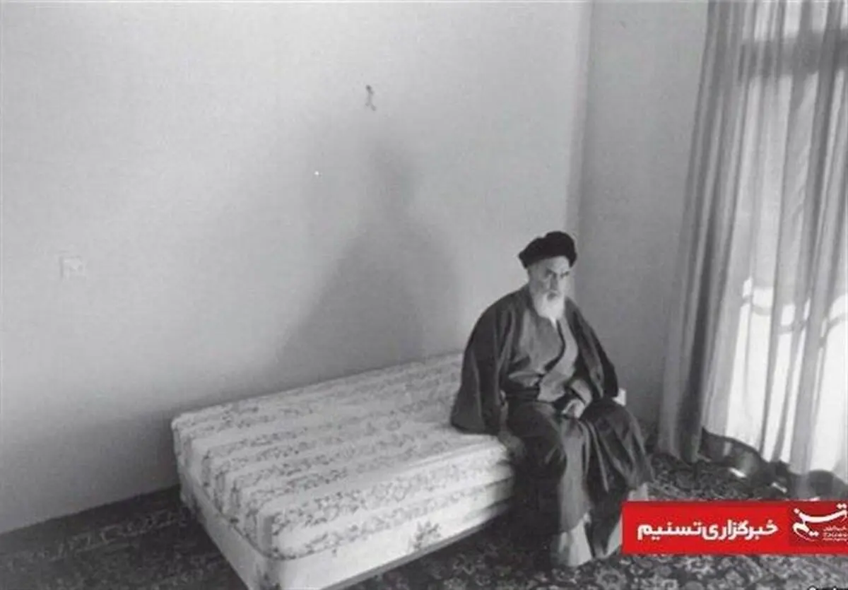 حالا که شبیه امام نشدیم؛ امام را شبیه خود می‌کنیم