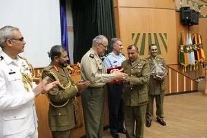 مراسم دانش‌آموختگی ۲۷۲ تن از دانشجویان دانشگاه دافوس برگزار شد