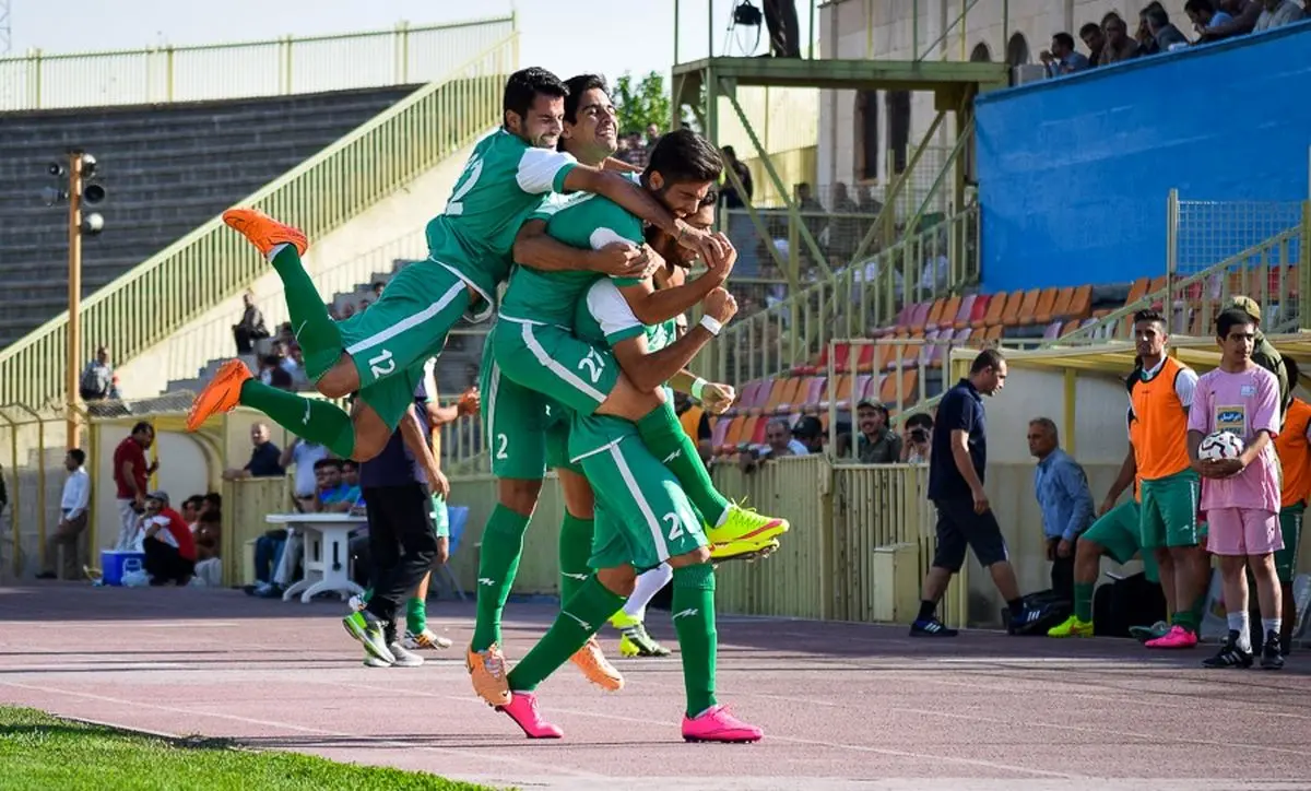 شلیک ماشین‌سازی برای ماندن در لیگ/ زور کاظمی به فیروز چربید/ کاخا با دریافت کارت زرد دوم اخراج نشد!