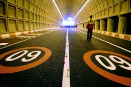 اتمام عملیات اولیه آب‌بندی تونل توحید تا پایان سال/ تست نهایی ابتدای سال ۹۶