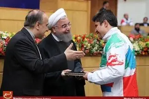 تجلیل از قهرمانان و نشان‌آوران المپیک و پارالمپیک