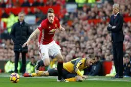 توقف شیاطین‌سرخ برابر بورنموث ۱۰ نفره/ زلاتان پنالتی خراب کرد