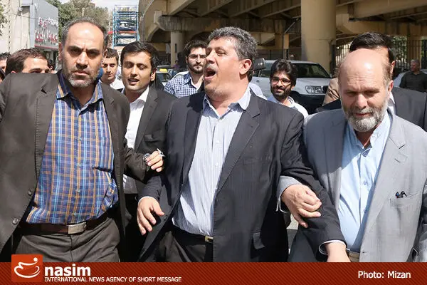 مهدی هاشمی بعد از ۵۴ روز دیروز به اوین بازگشت